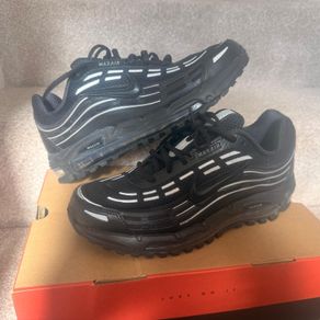 nike trainers
