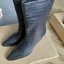 Mid high boots Image 3