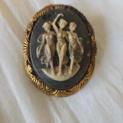 antique jewellery