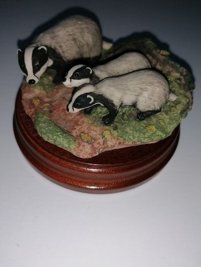 Rare Badger & Cubs (Border Fine Arts) Vintage