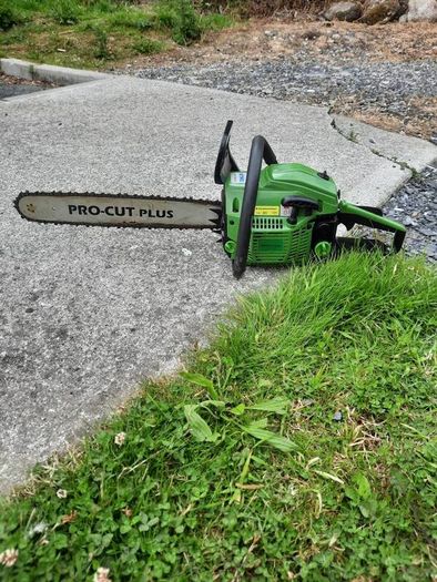 Chainsaw