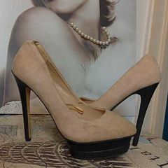 Tan High Heels Size 8