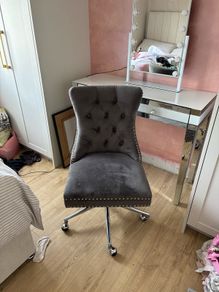 swivel chair