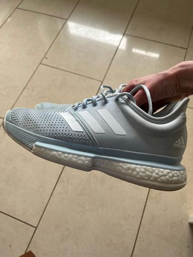 Adidas Ladies Tennis Shoes 7.5 UK / 41.5 EU
