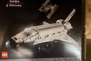 Lego 10283 NASA Space Shuttle Discovery