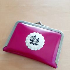 Vintage manicure compact