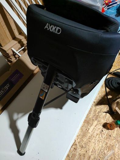 Axkid Move Car Seat