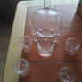 new 1000ml fill skull decanter plus 4 skull shot glasses Image 2