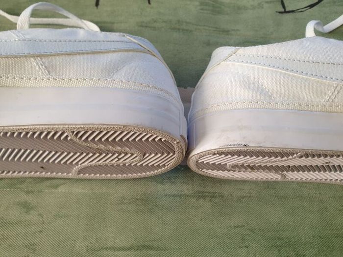 NikeCourt Legacy Canvas Womens Shoes 7.5UK
