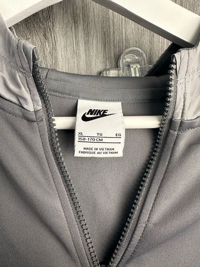Nike Tracksuit - Boys XL