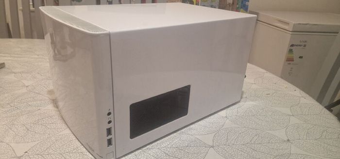 Fractal Design Node 304 Mini-Tower NAS Case