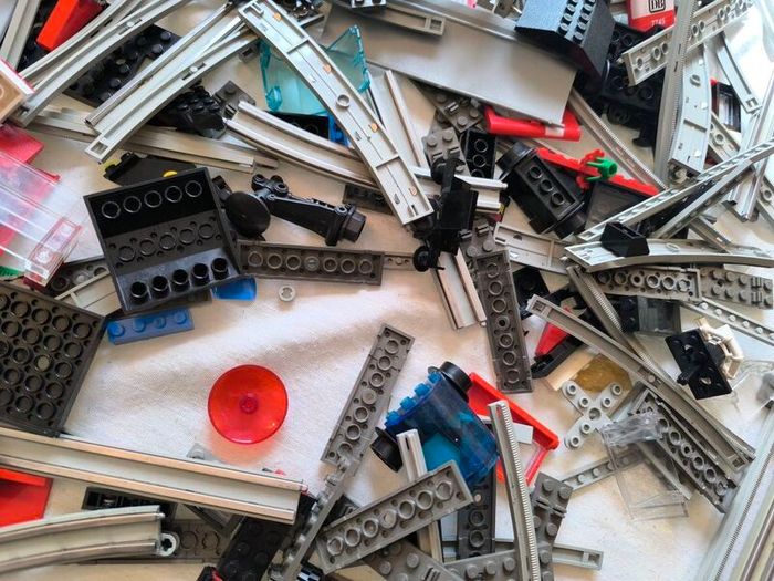 Vintage 80s Lego Bundle