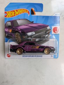 Hot Wheels Nissan Skyline RS