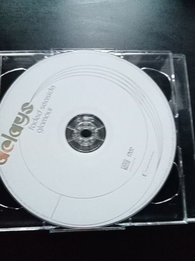 Delays - Faded Seaside Glamour CD