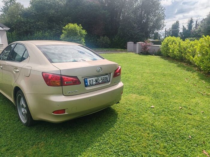 Really Clean Lexus IS 220D 2007
