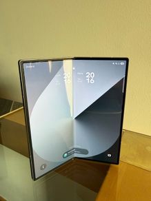 Samsung Fold 6 Grey