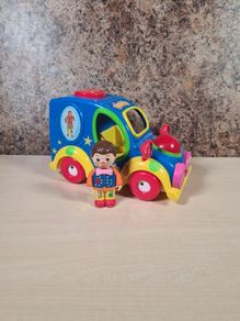 Mr Tumble Fun sounds musical push along wobbly car