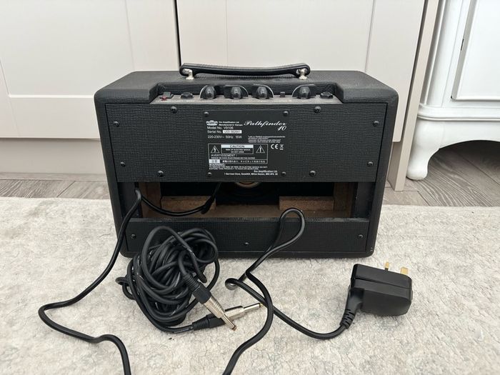 vox pathfinder 10