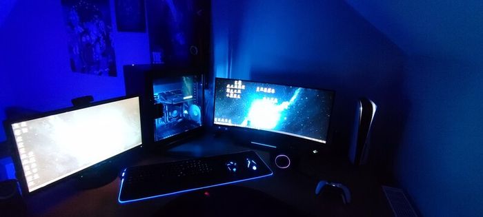 Gaming PC (AMD R5 + Rtx 3060 12gb + 32gb ram +3TB storage)