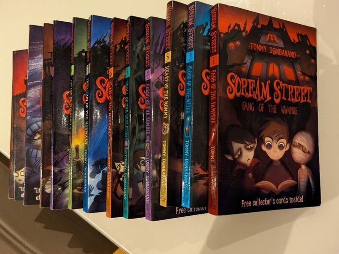 Full Collection of Scream Street Books by Tommy Donbavand (1-13)