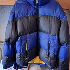 Vintage Tommy Hilfiger puffa jacket