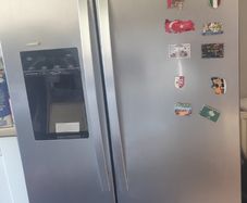 Kenwood American-style fridge freezer