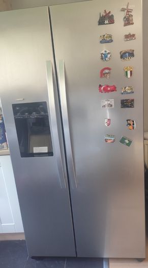 Kenwood American-style fridge freezer
