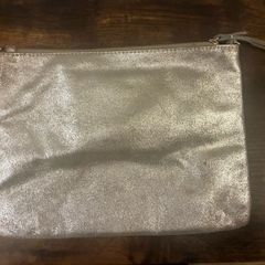 Accessorize Silver / gold  metallic leather clutch