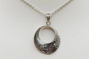 Sterling Silver 925 Hammered Circle Necklace
