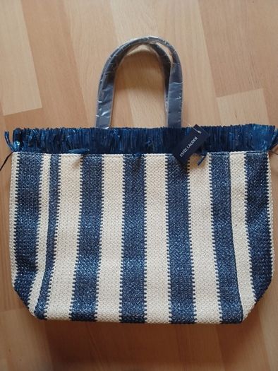 Estee Lauder Bag