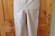 Size 10 Over Bump Capri Trousers