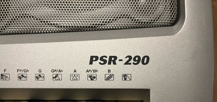Yamaha PSR-290 keyboard