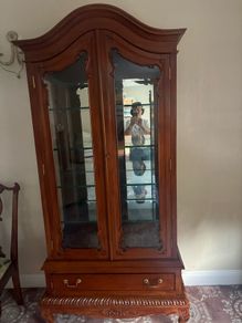 Display Cabinet