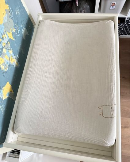 IKEA changing table GULLIVER