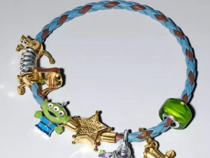 Pandora Disney Pixar Toy Story Buzz Lightyear Charm Brand New