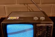 Portable TV - Inno-hit TV 128, Made in Korea, 1995.