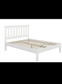 Perfect condition 4ft Bed and Mattress