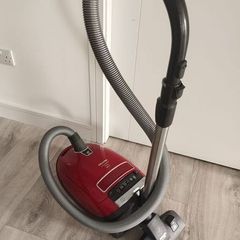 Miele vacuum cleaner