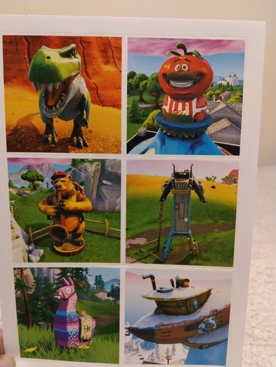 Fortnite Books and stickers in metal Tin case