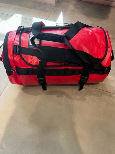 North face medium duffel bag