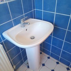 wash hand basin