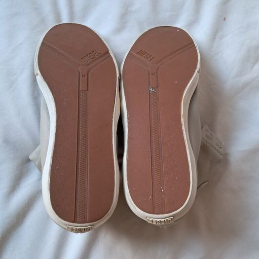Diesel beach pit trainers size 6 eu 39 grey leather in excellent condition