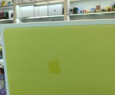 MacBook