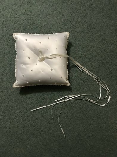 Wedding  Ring  Pillow