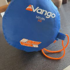 2 sleeping bags