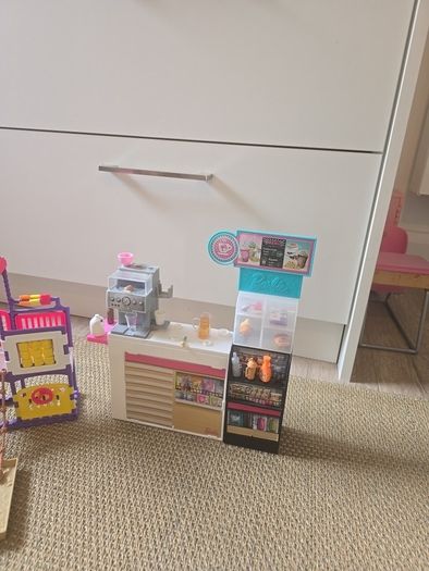 Barbie bar and playground