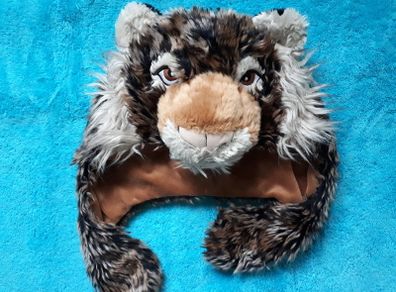 Girls Animal Design Winter Hat.  Age 7-10
