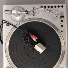 Numark TTi turntable
