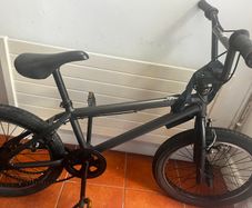 BMX bike