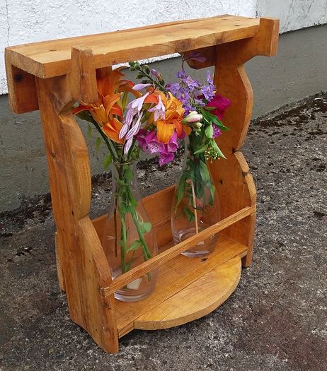 Rustic Wall / Stand fresh flowers with vases